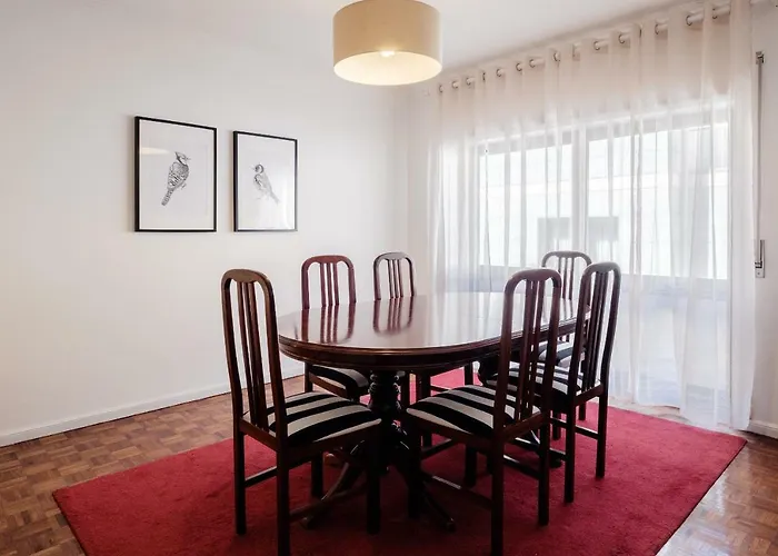 Music House 3 Bedroom W Garage Daire Porto