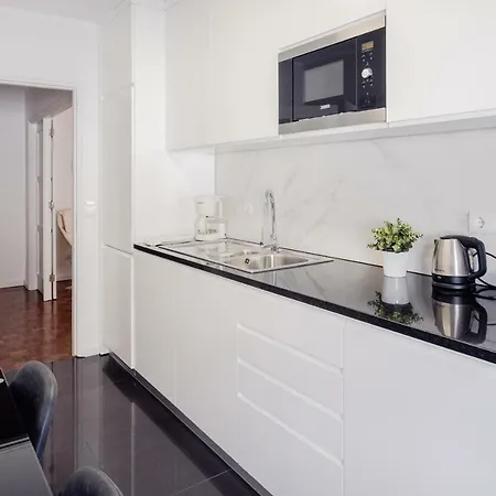 Music House 3 Bedroom W Garage *