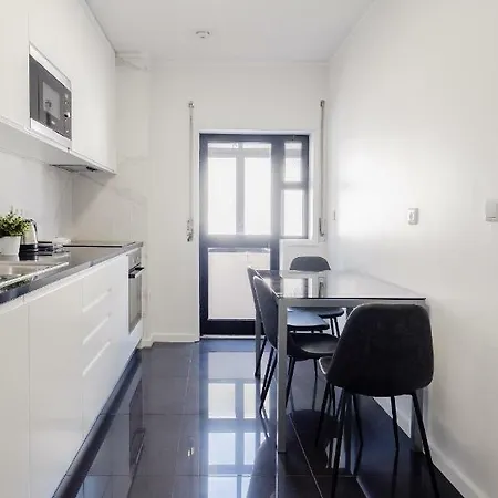 Music House 3 Bedroom W Garage 公寓 波尔图